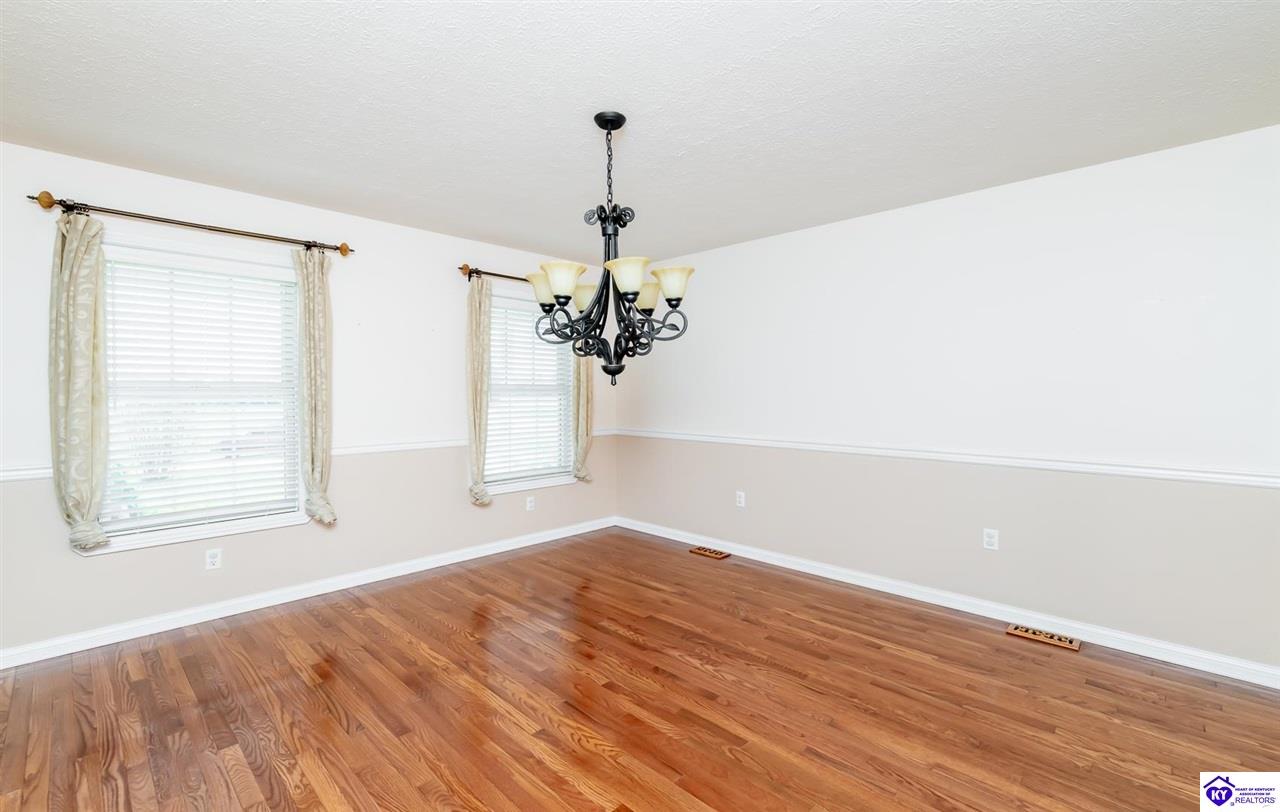 Listing Picture 163 Chase Lake Road Rineyville, KY 40162 MLS HK25001600