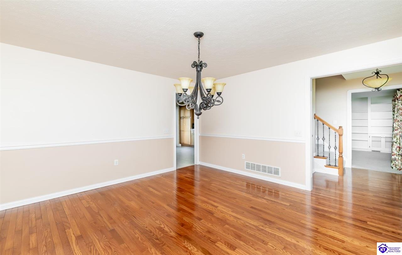 Listing Picture 163 Chase Lake Road Rineyville, KY 40162 MLS HK25001600