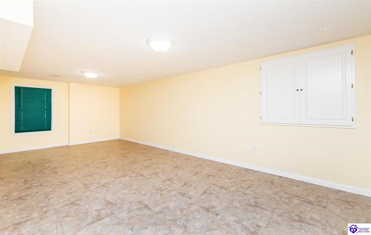 Listing Picture 163 Chase Lake Road Rineyville, KY 40162 MLS HK25001600