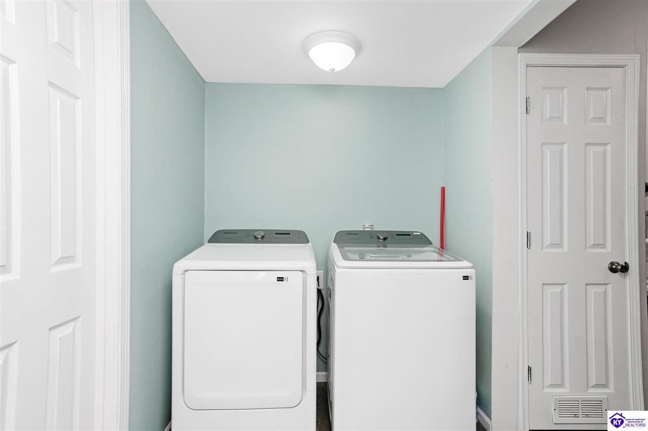 Listing Picture 72 College Street Buffalo, KY 42716 MLS HK25001601