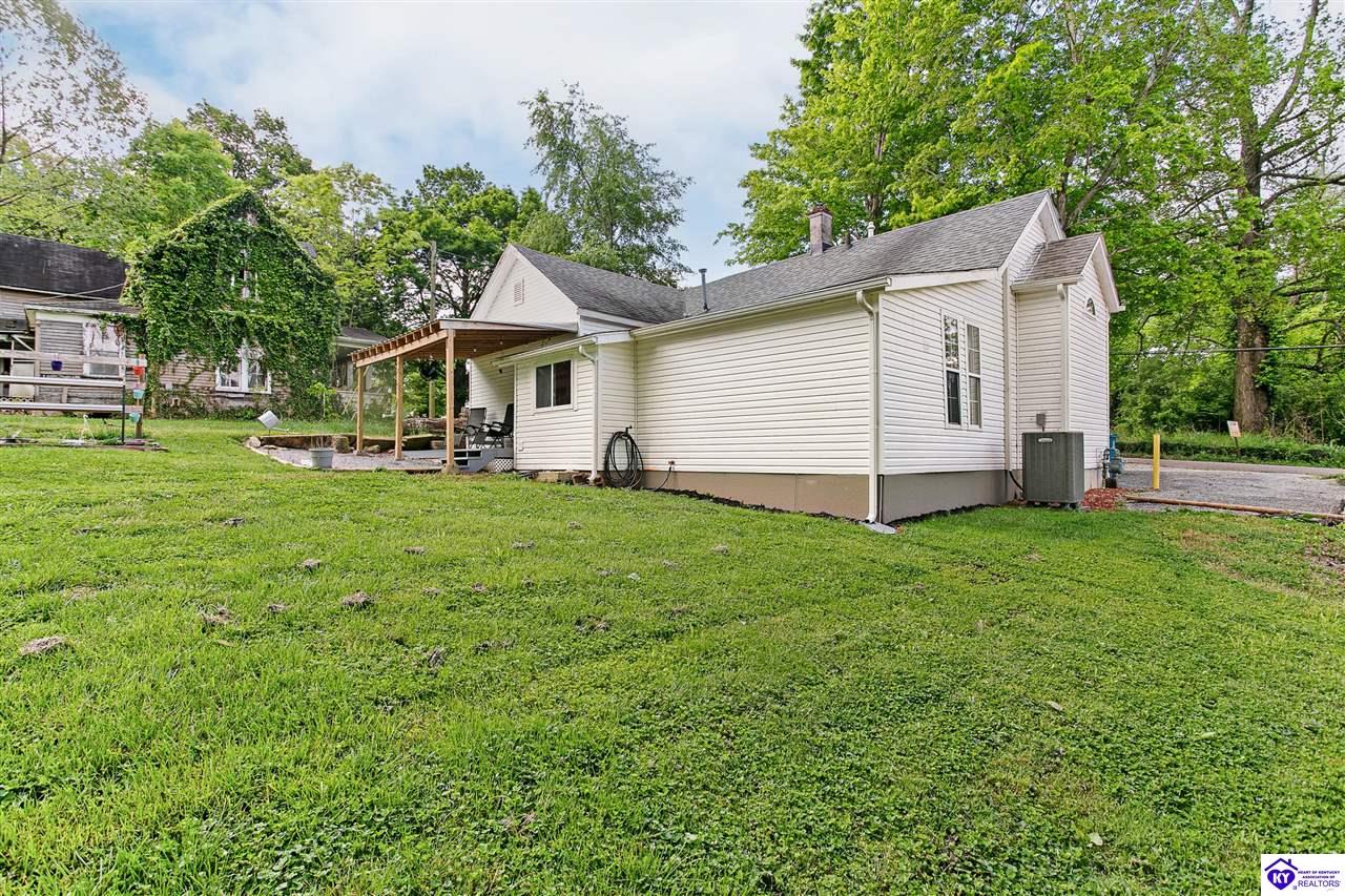 Listing Picture 72 College Street Buffalo, KY 42716 MLS HK25001601