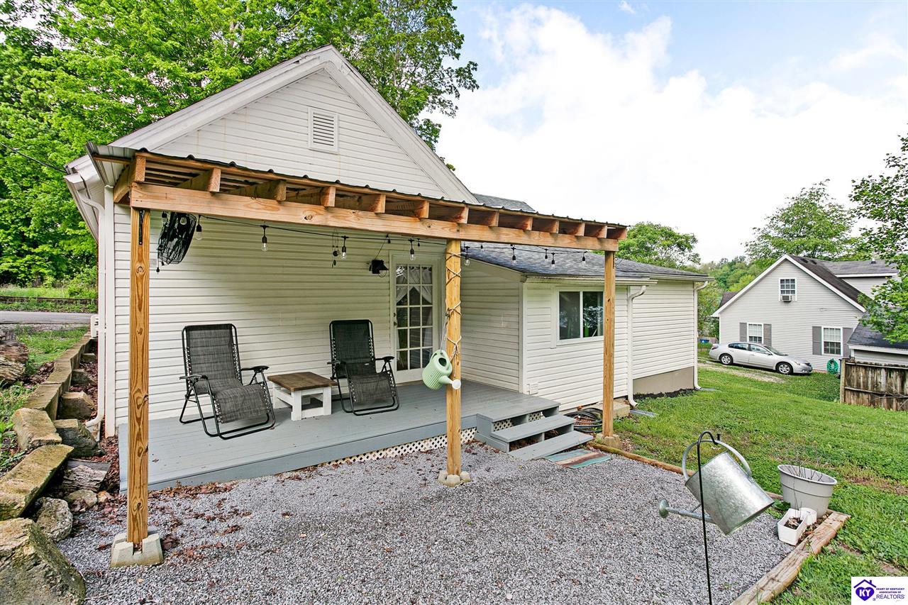 Listing Picture 72 College Street Buffalo, KY 42716 MLS HK25001601