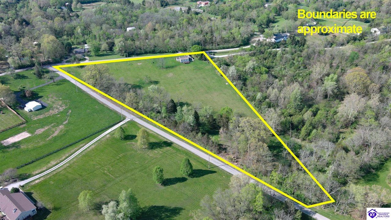 Listing Picture 2400 Spotswood Lane Fisherville, KY 40023 MLS HK25001621