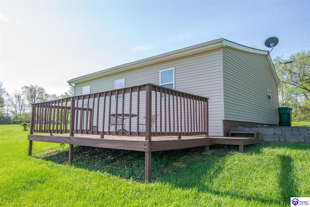 Listing Picture 2400 Spotswood Lane Fisherville, KY 40023 MLS HK25001621