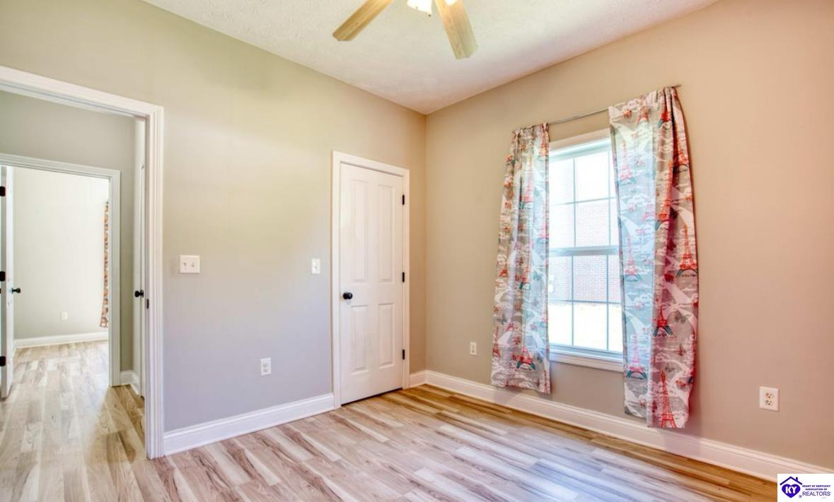 Listing Picture 112 Tuscany Lane Vine Grove, KY 40175 MLS HK25001624