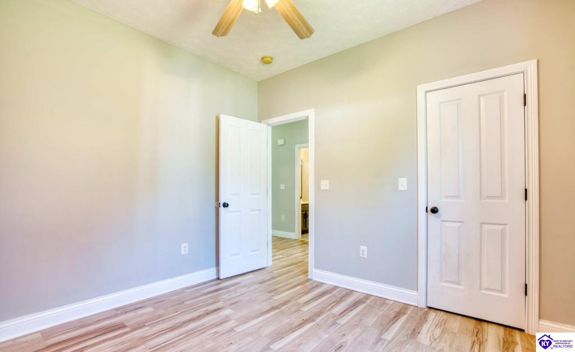 Listing Picture 112 Tuscany Lane Vine Grove, KY 40175 MLS HK25001624