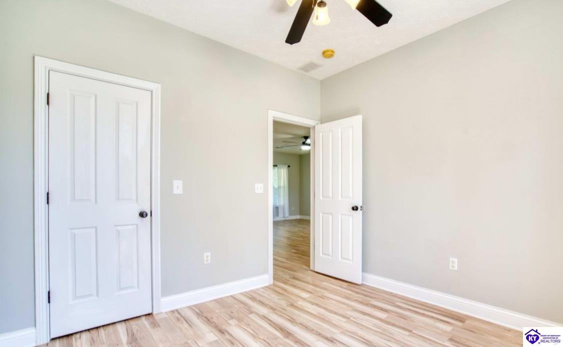 Listing Picture 112 Tuscany Lane Vine Grove, KY 40175 MLS HK25001624