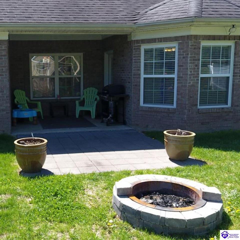 Listing Picture 112 Tuscany Lane Vine Grove, KY 40175 MLS HK25001624