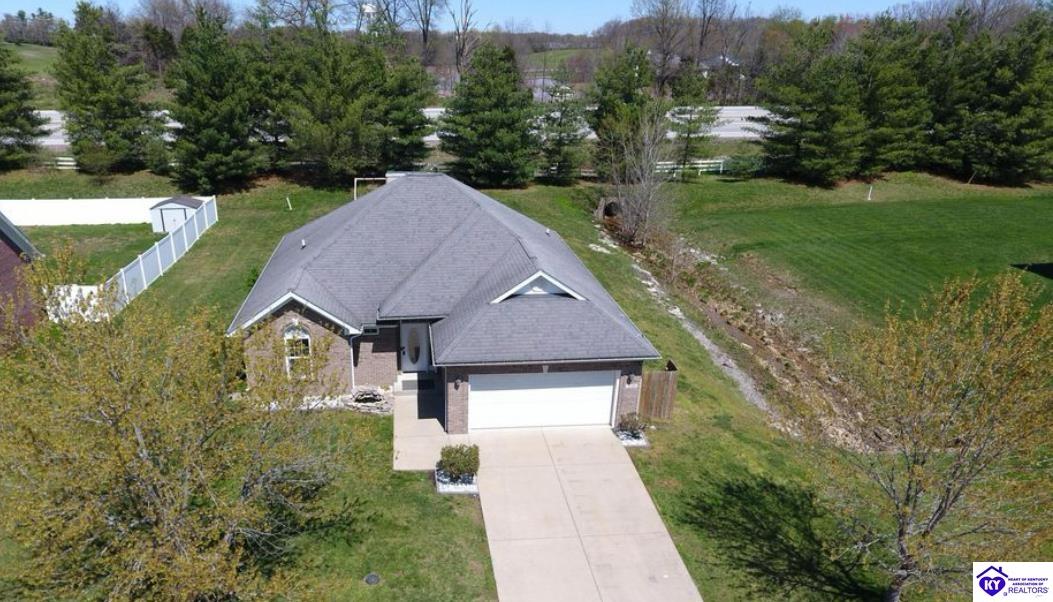 Listing Picture 112 Tuscany Lane Vine Grove, KY 40175 MLS HK25001624