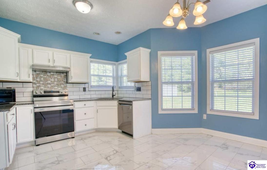 Listing Picture 112 Tuscany Lane Vine Grove, KY 40175 MLS HK25001624