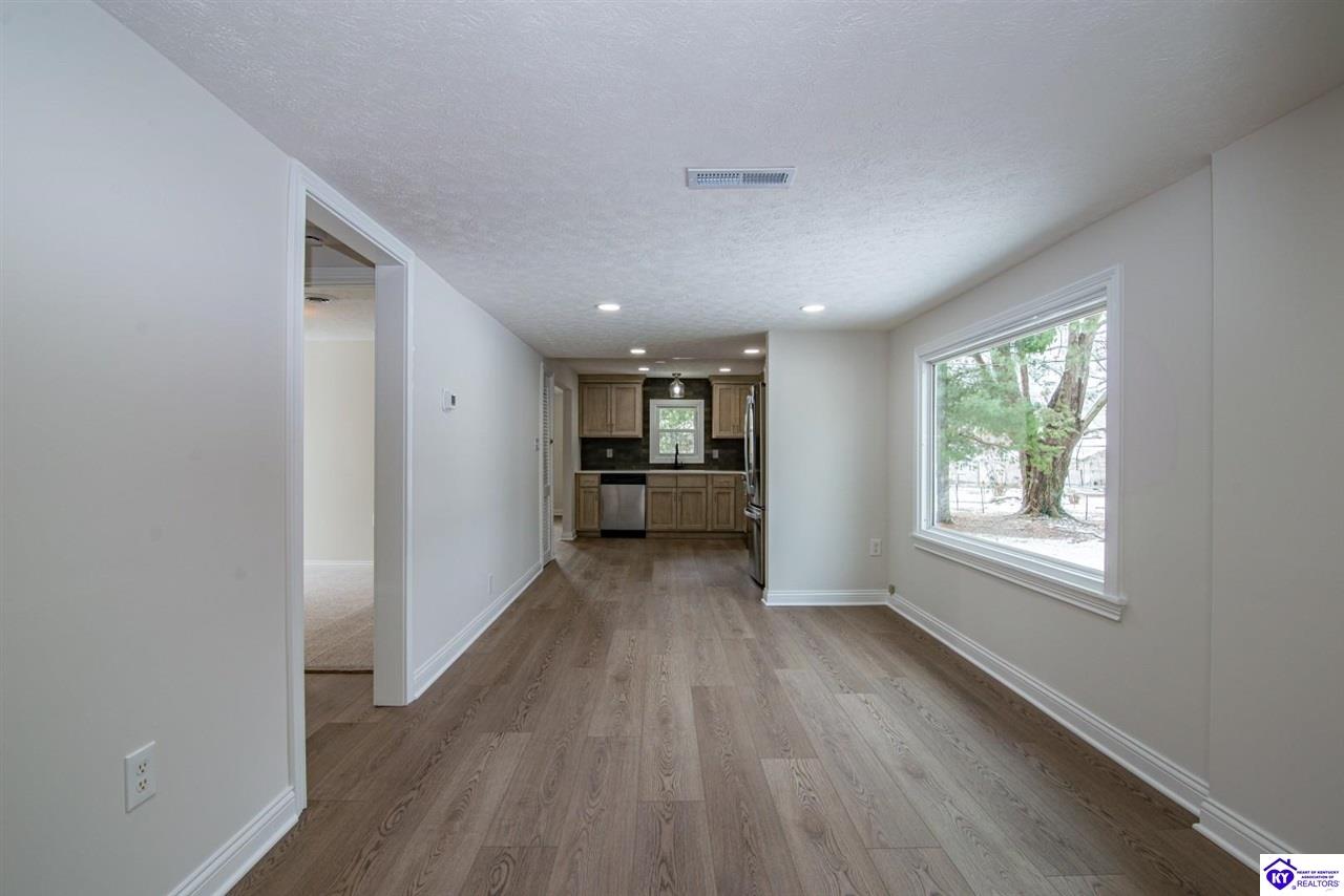 Listing Picture 4420 S Wilson Road Elizabethtown, KY 42701 MLS HK25001631