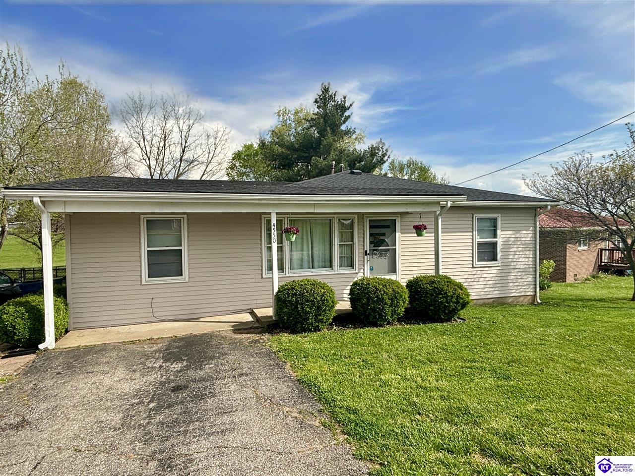 Listing Picture 4550 Garrett Road Ekron, KY 40117 MLS HK25001632