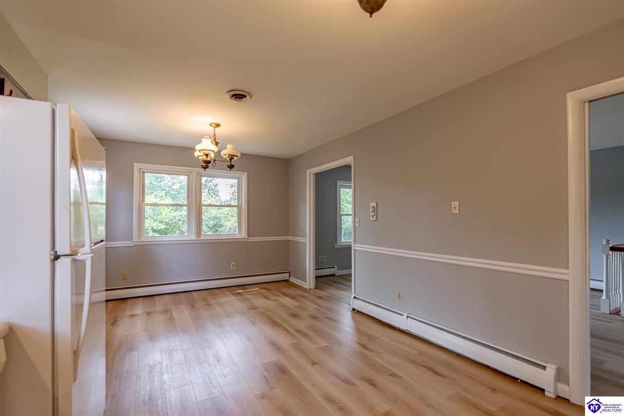 Listing Picture 574 Walnut Hill Road Elizabethtown, KY 42701 MLS HK25001641