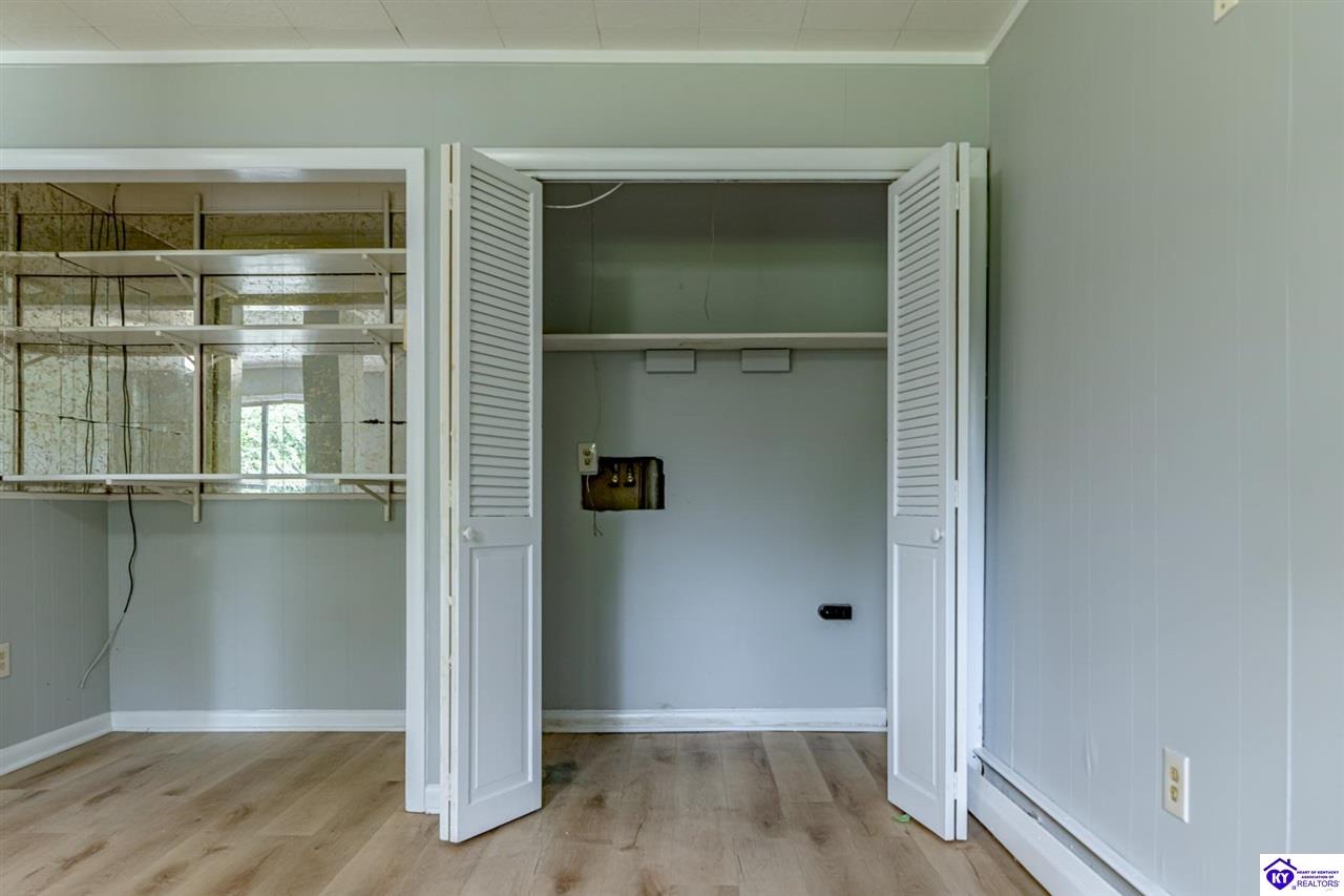 Listing Picture 574 Walnut Hill Road Elizabethtown, KY 42701 MLS HK25001641