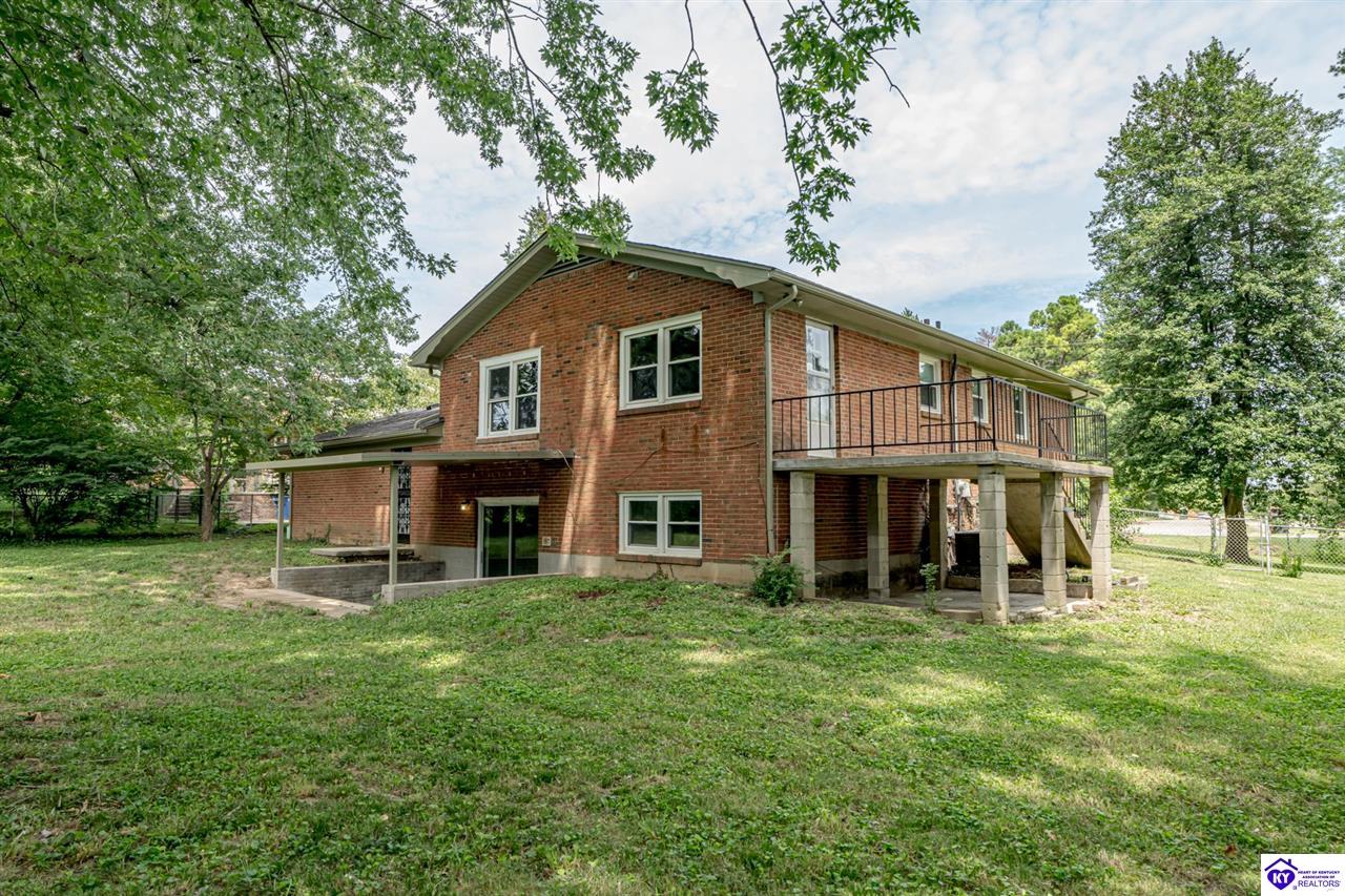 Listing Picture 574 Walnut Hill Road Elizabethtown, KY 42701 MLS HK25001641