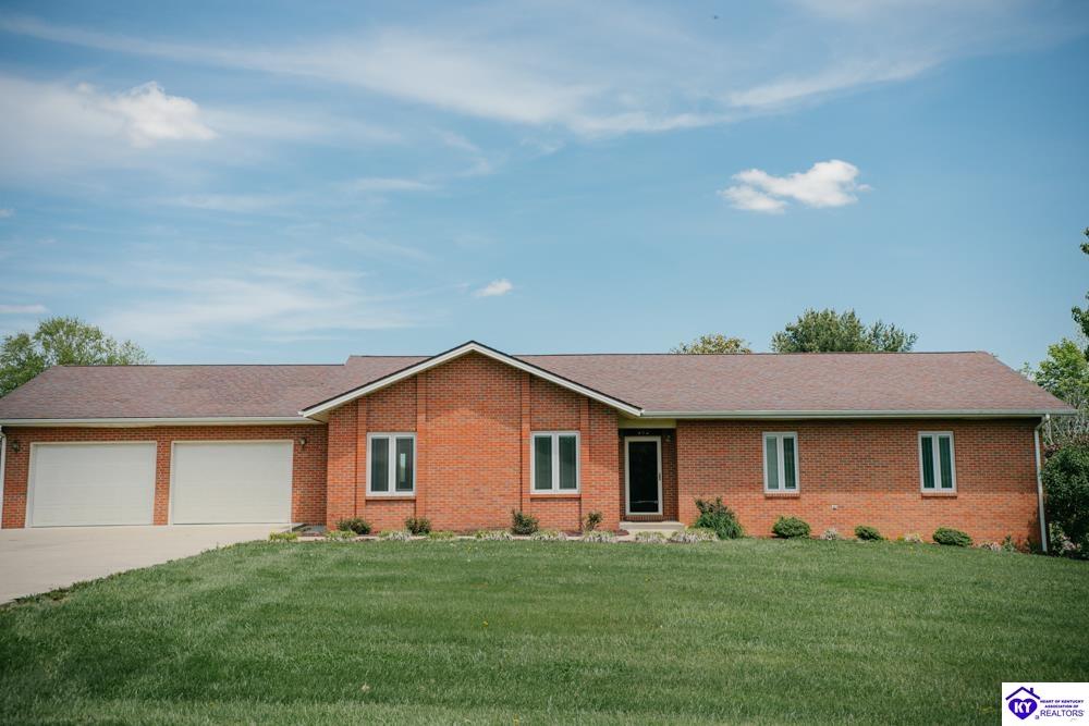 302 Parkwood DriveCampbellsville, KY 42718