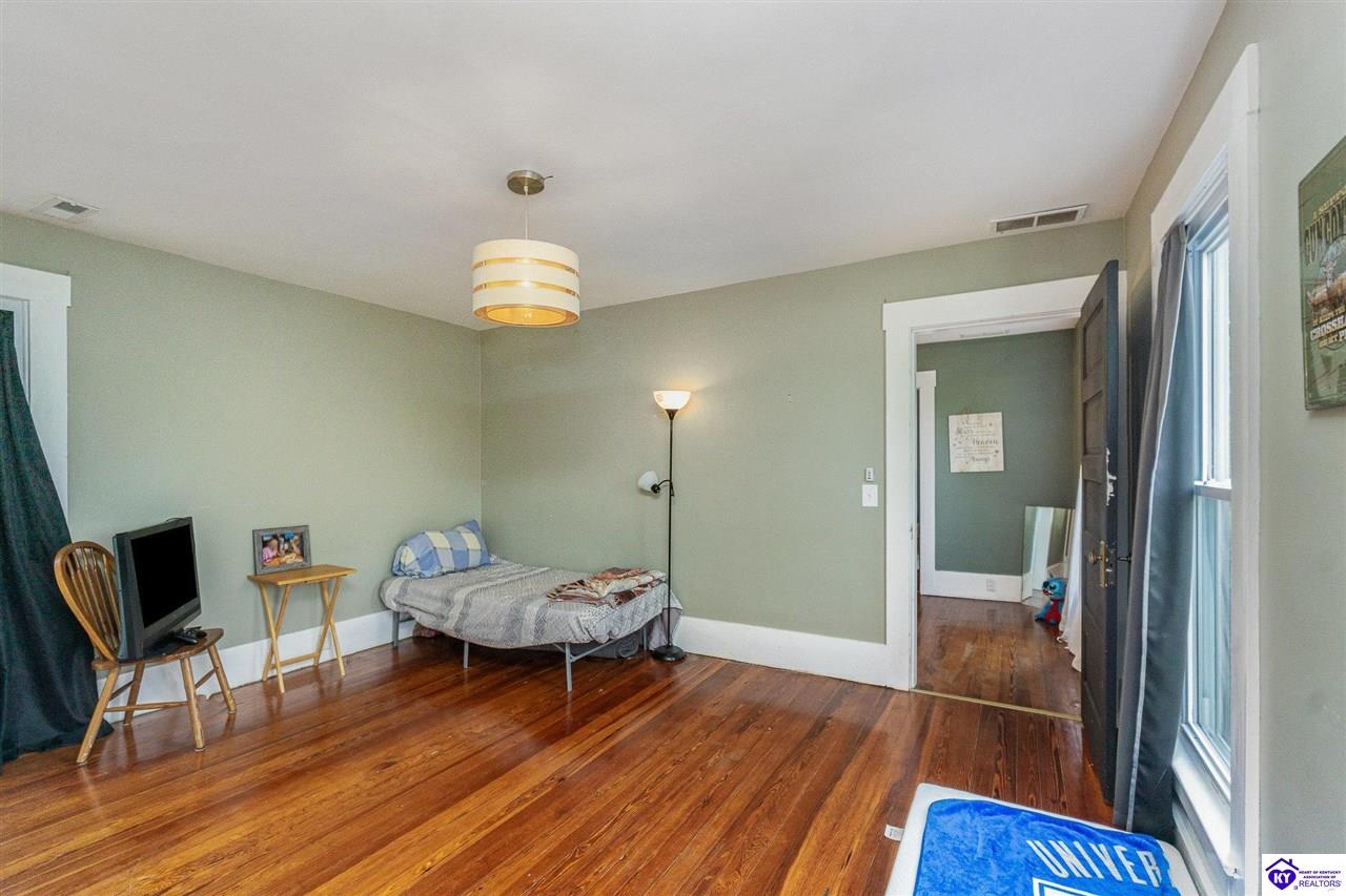 Listing Picture 152 Hamilton Heights Hodgenville, KY 42748 MLS HK25001665