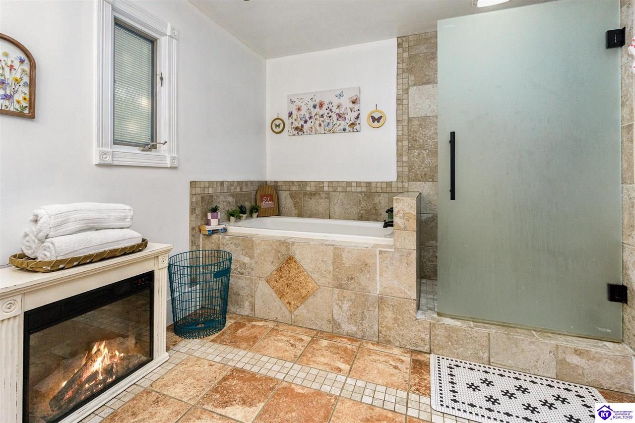 Listing Picture 152 Hamilton Heights Hodgenville, KY 42748 MLS HK25001665