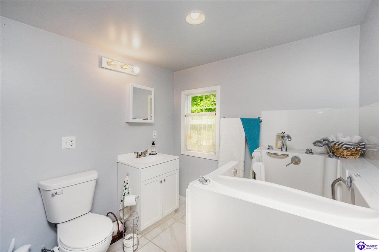 Listing Picture 14274 Hodgenville Road Mount Sherman, KY 42764 MLS HK25001666