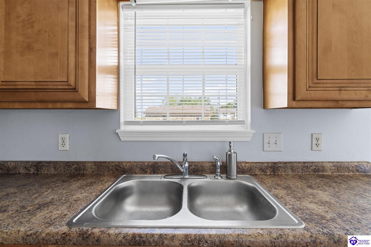 Listing Picture 109 Hamilton Street Radcliff, KY 40160 MLS HK25001669