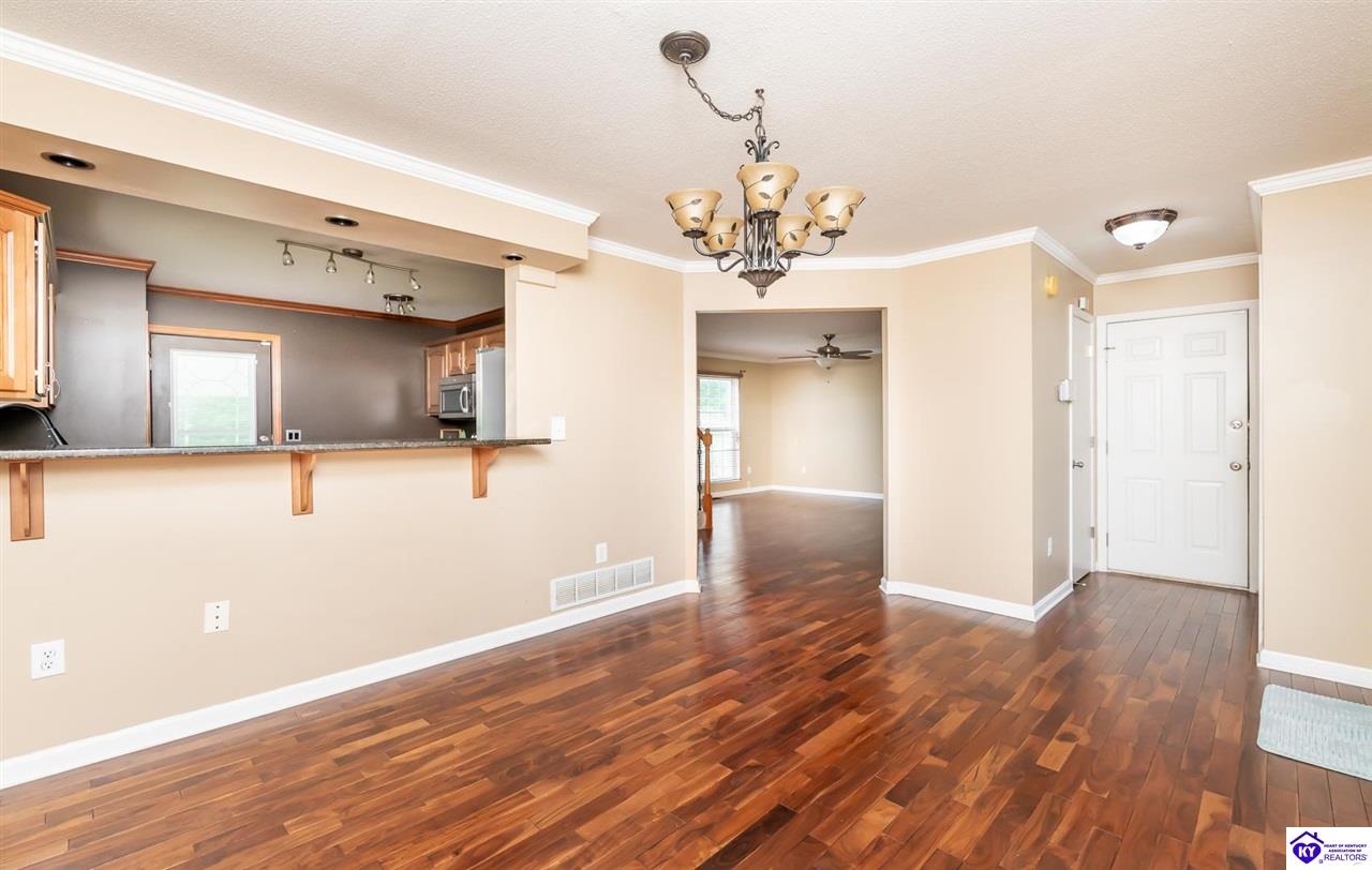 Listing Picture 1304 Fleming Drive Elizabethtown, KY 42701 MLS HK25001671