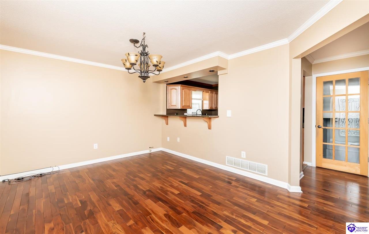 Listing Picture 1304 Fleming Drive Elizabethtown, KY 42701 MLS HK25001671