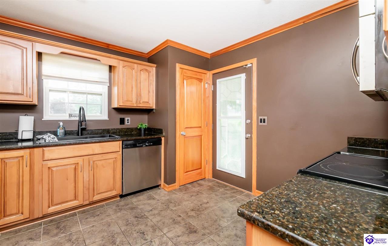 Listing Picture 1304 Fleming Drive Elizabethtown, KY 42701 MLS HK25001671