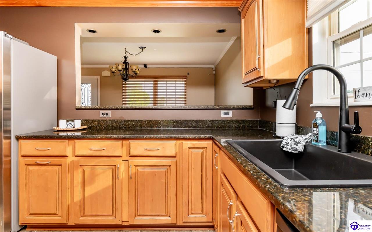 Listing Picture 1304 Fleming Drive Elizabethtown, KY 42701 MLS HK25001671