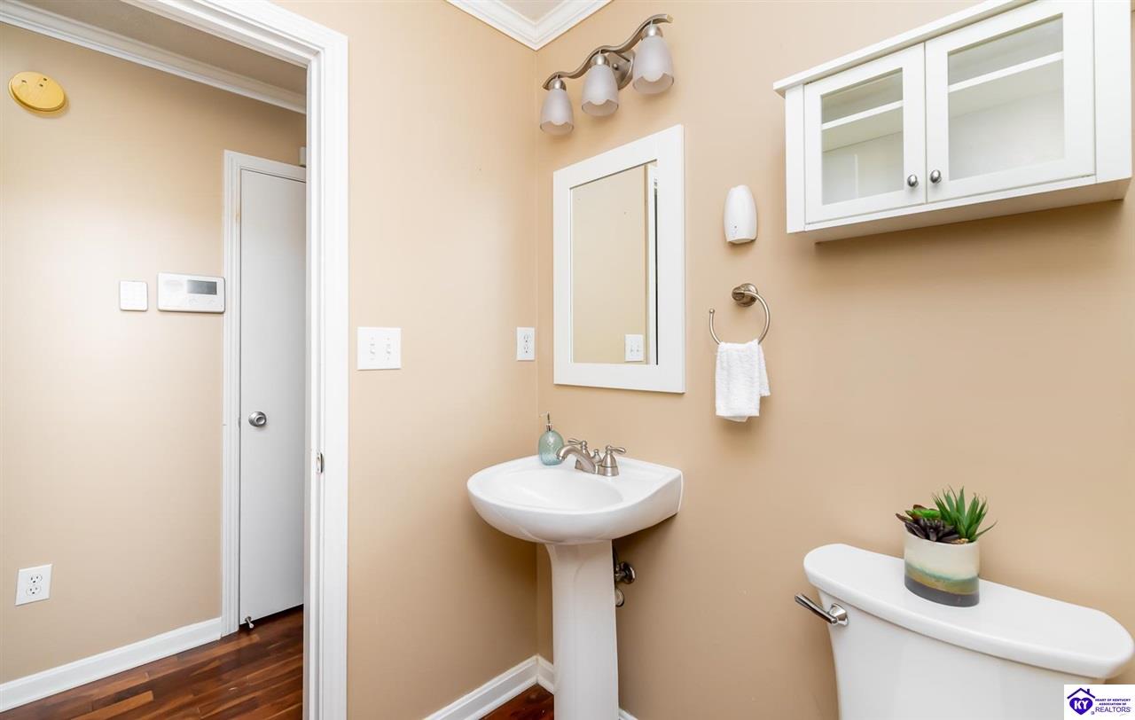 Listing Picture 1304 Fleming Drive Elizabethtown, KY 42701 MLS HK25001671