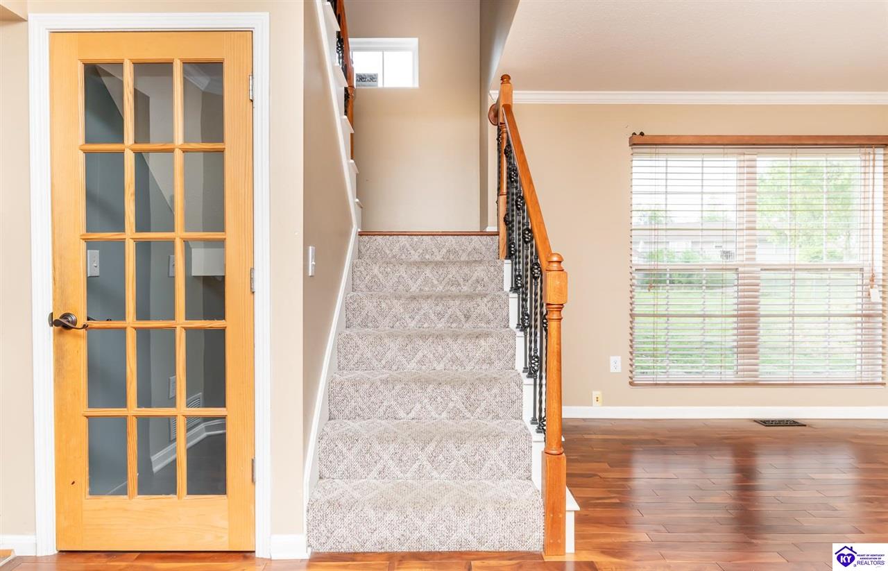 Listing Picture 1304 Fleming Drive Elizabethtown, KY 42701 MLS HK25001671