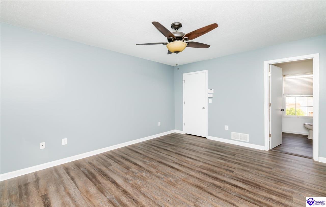 Listing Picture 1304 Fleming Drive Elizabethtown, KY 42701 MLS HK25001671