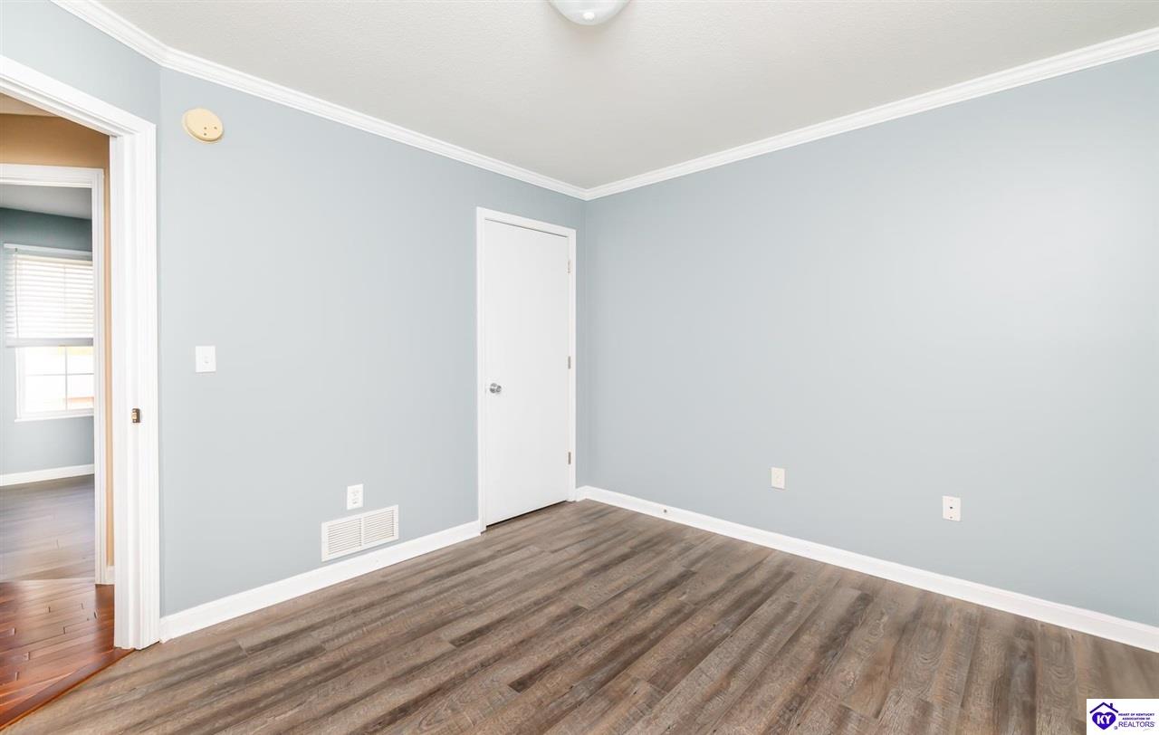 Listing Picture 1304 Fleming Drive Elizabethtown, KY 42701 MLS HK25001671