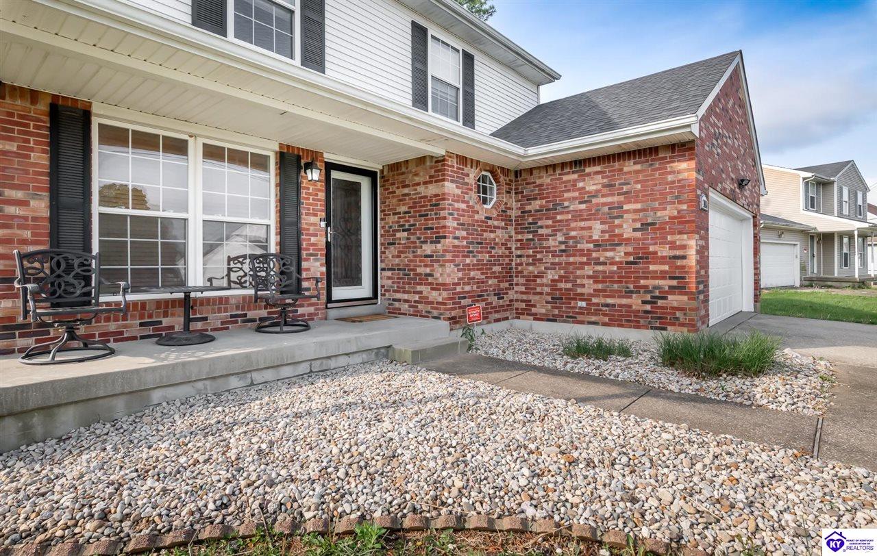 Listing Picture 1304 Fleming Drive Elizabethtown, KY 42701 MLS HK25001671