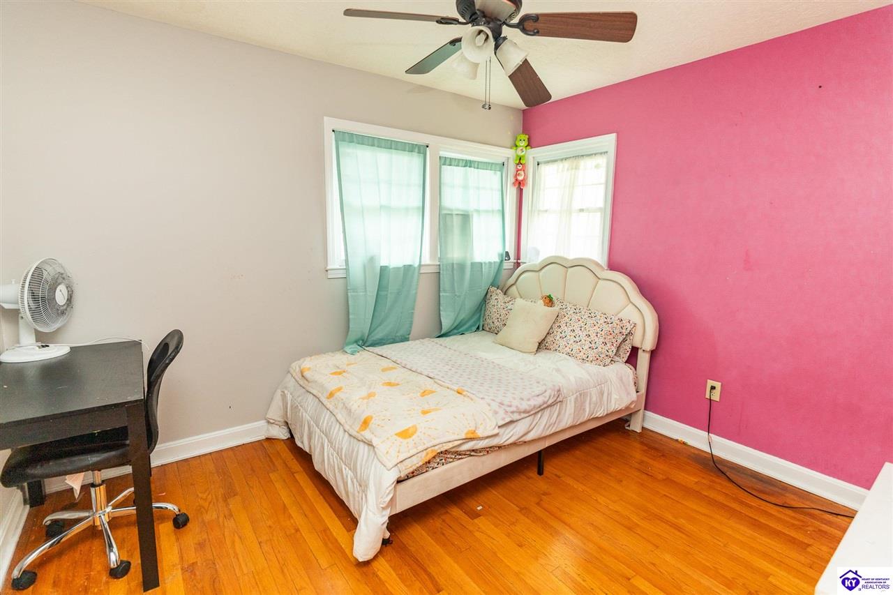 Listing Picture 301 State Street Elizabethtown, KY 42701 MLS HK25001679