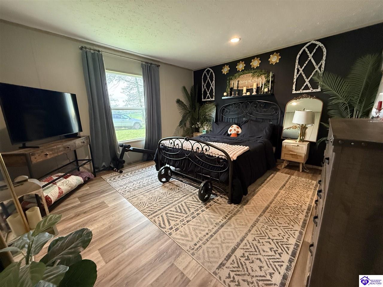 Listing Picture 1080 Tom Brown Road Vine Grove, KY 40175 MLS HK25001681