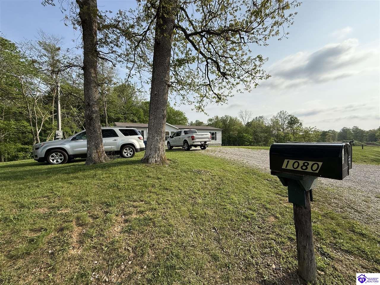 Listing Picture 1080 Tom Brown Road Vine Grove, KY 40175 MLS HK25001681