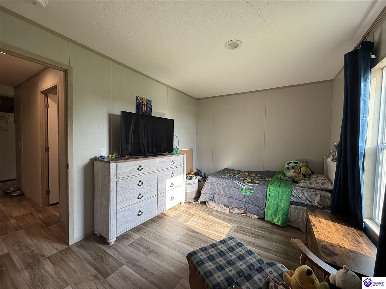 Listing Picture 1080 Tom Brown Road Vine Grove, KY 40175 MLS HK25001681