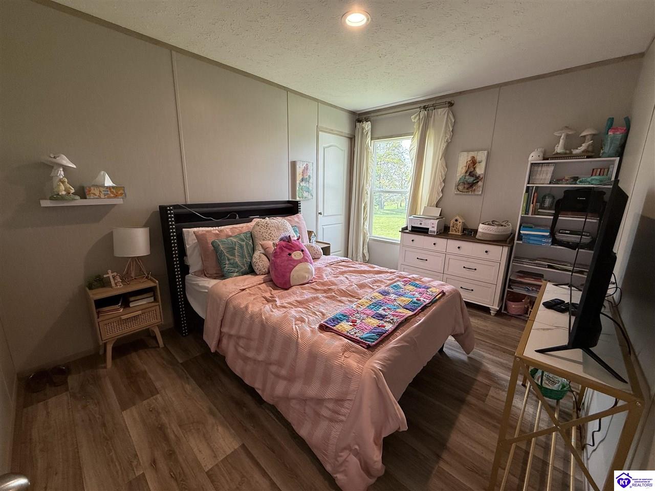 Listing Picture 1080 Tom Brown Road Vine Grove, KY 40175 MLS HK25001681