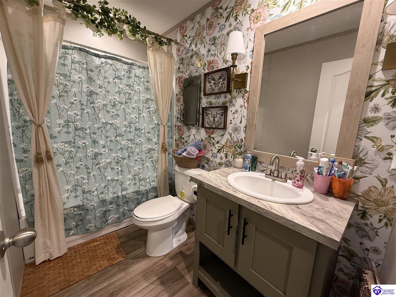 Listing Picture 1080 Tom Brown Road Vine Grove, KY 40175 MLS HK25001681