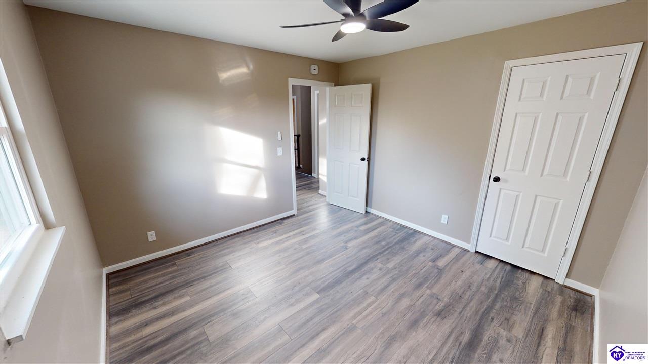 Listing Picture 205 Autumn Way Elizabethtown, KY 42701 MLS HK25001692