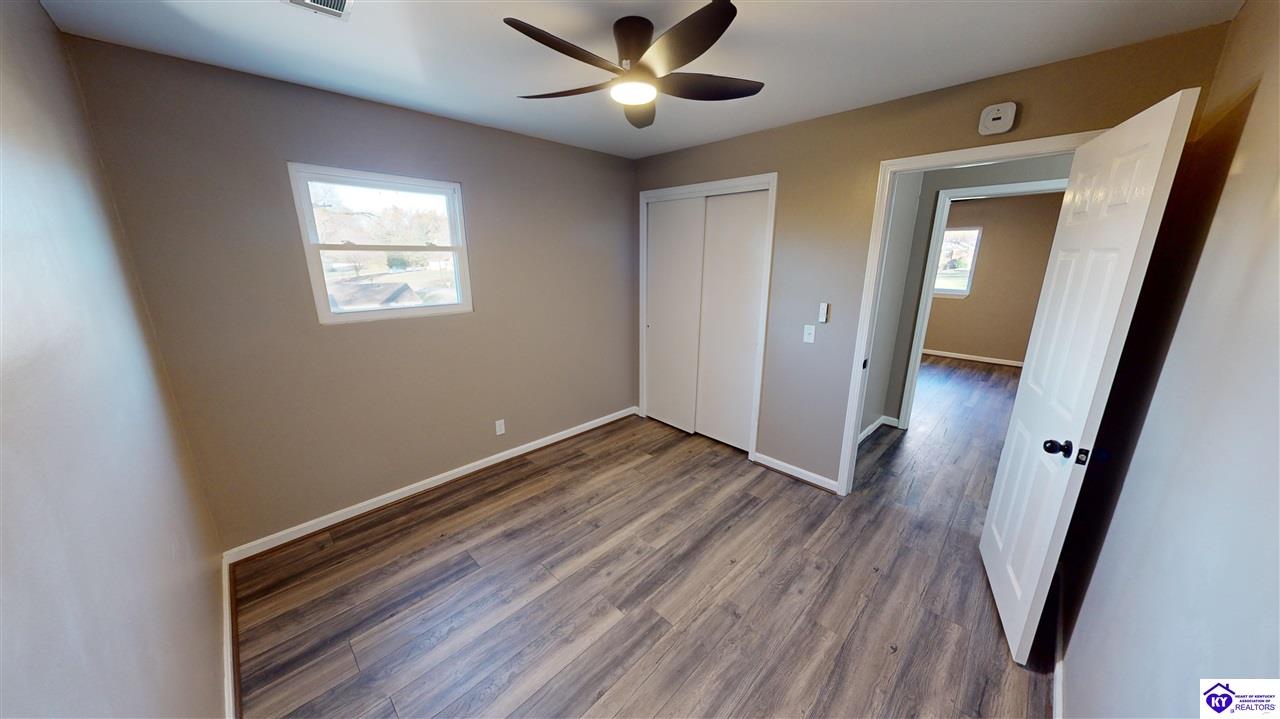 Listing Picture 205 Autumn Way Elizabethtown, KY 42701 MLS HK25001692