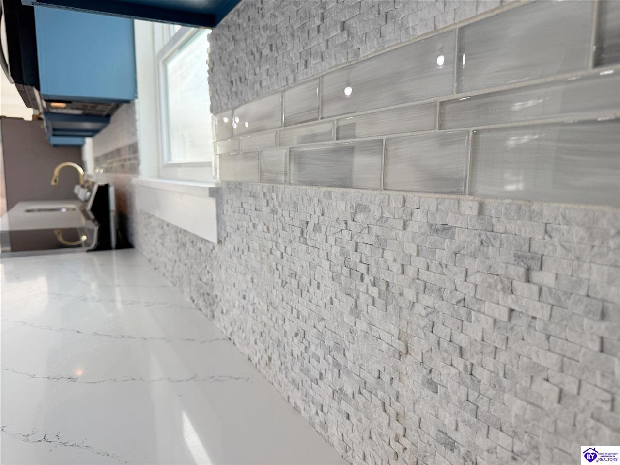 Listing Picture 205 Autumn Way Elizabethtown, KY 42701 MLS HK25001692