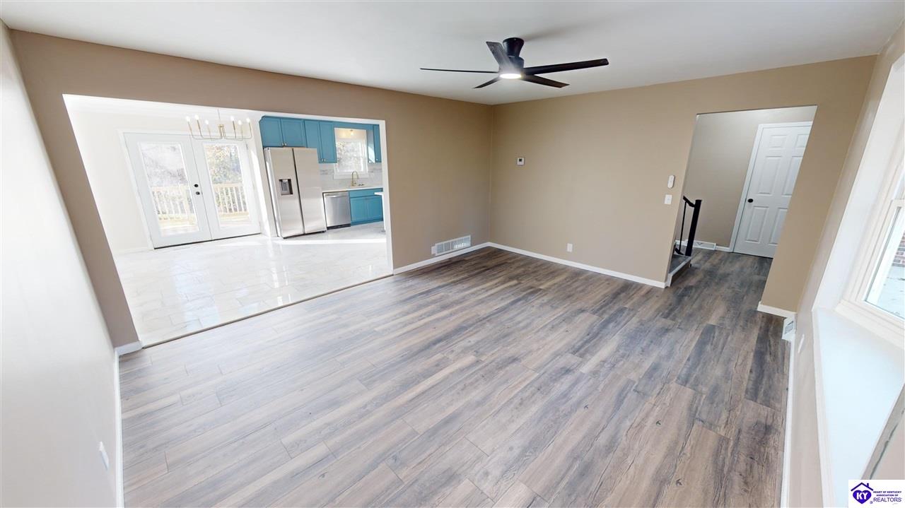 Listing Picture 205 Autumn Way Elizabethtown, KY 42701 MLS HK25001692