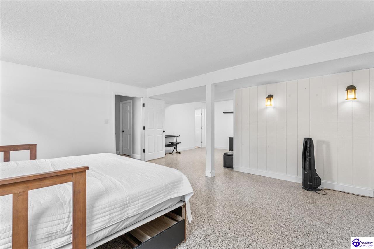 Listing Picture 231 Oakwood Drive Elizabethtown, KY 42701 MLS HK25001693