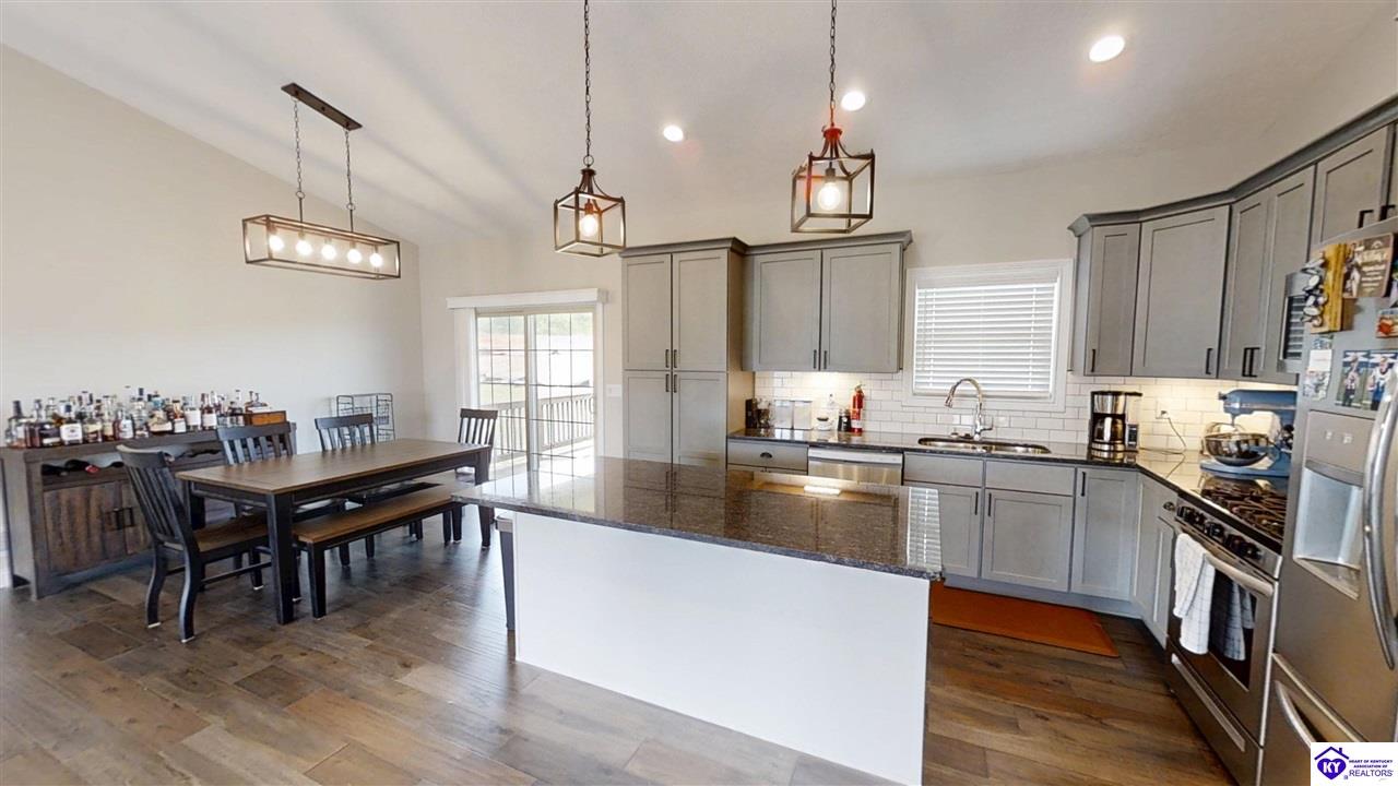 Listing Picture 302 Turner Court Vine Grove, KY 40175 MLS HK25001699