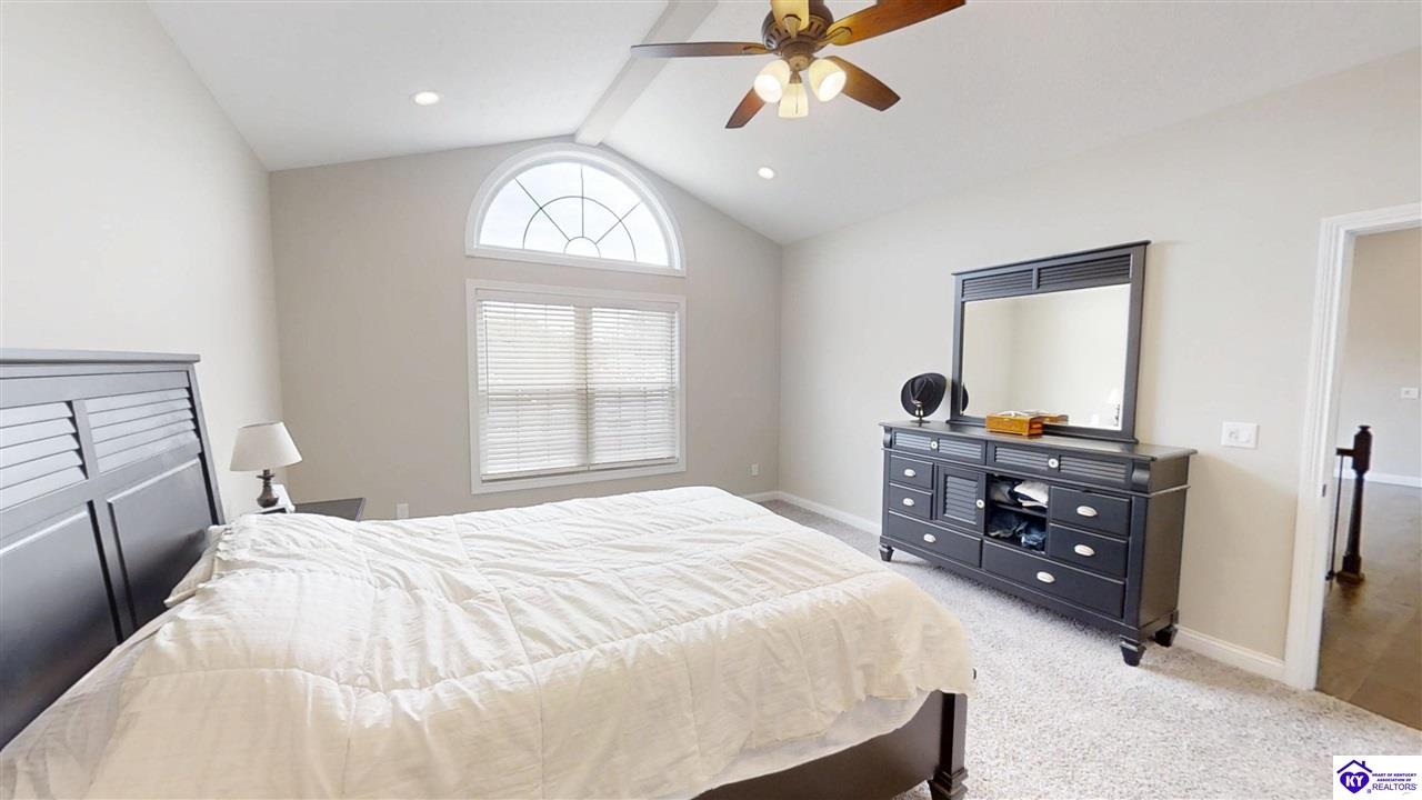 Listing Picture 302 Turner Court Vine Grove, KY 40175 MLS HK25001699