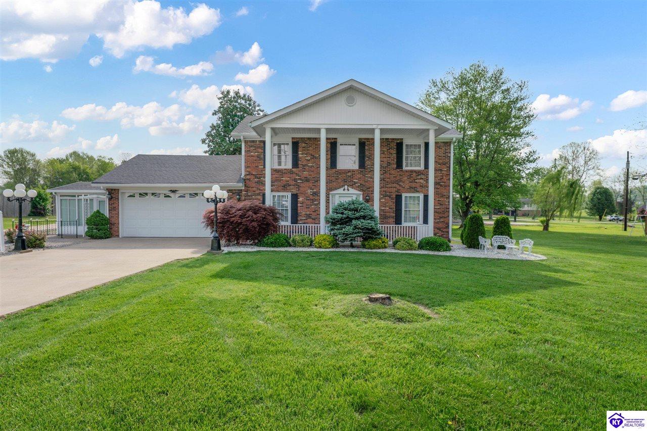 140 Fountain View DriveLeitchfield, KY 42754