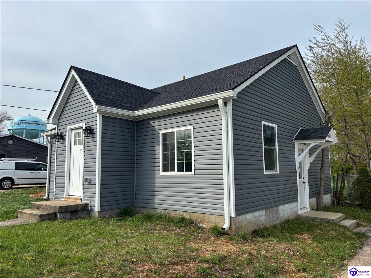 Listing Picture 125 Frank Street Elizabethtown, KY 42701 MLS HK25001714