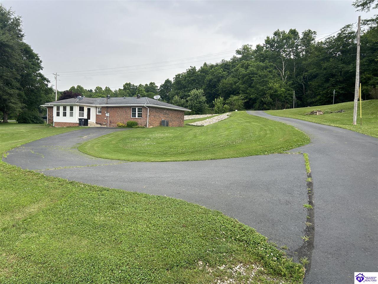 Listing Picture 911 Elm Street Cloverport, KY 40111 MLS HK25001716