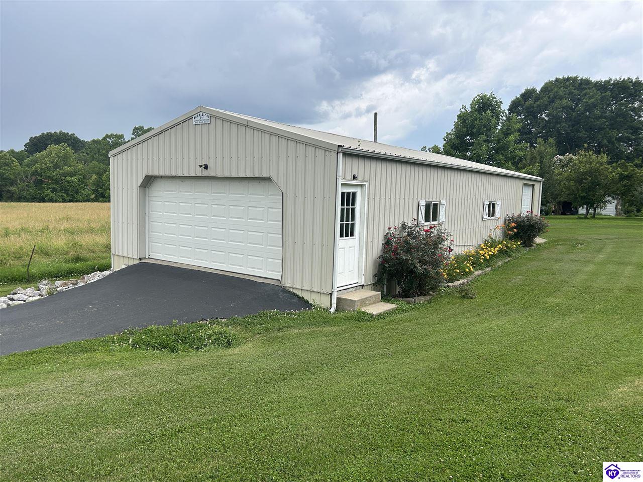Listing Picture 911 Elm Street Cloverport, KY 40111 MLS HK25001716